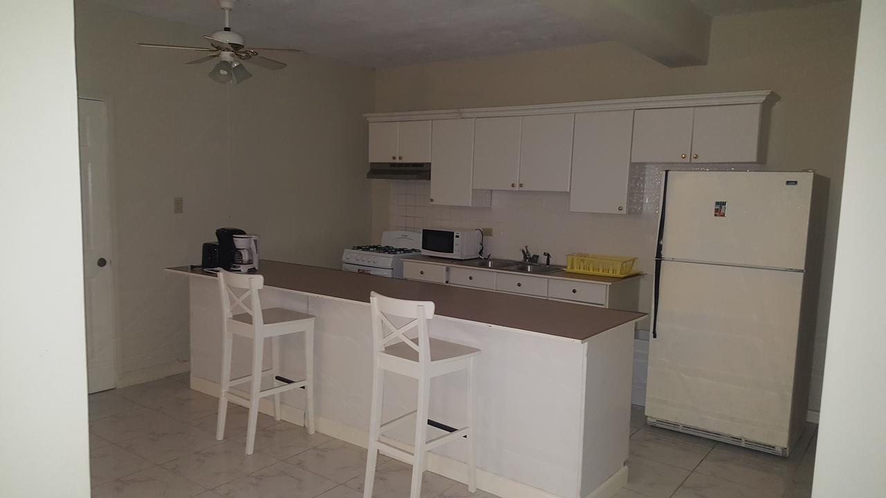The Royal Kensington Villa Montego Bay Exteriör bild