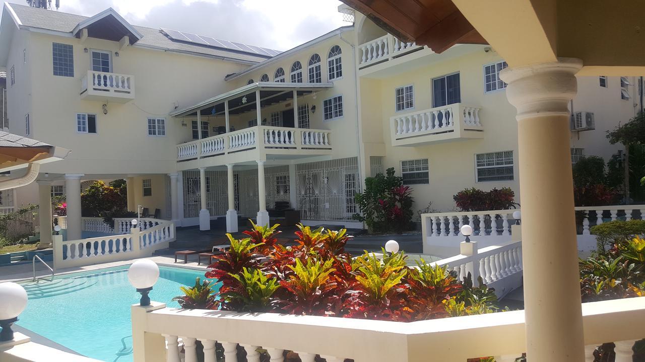 The Royal Kensington Villa Montego Bay Exteriör bild