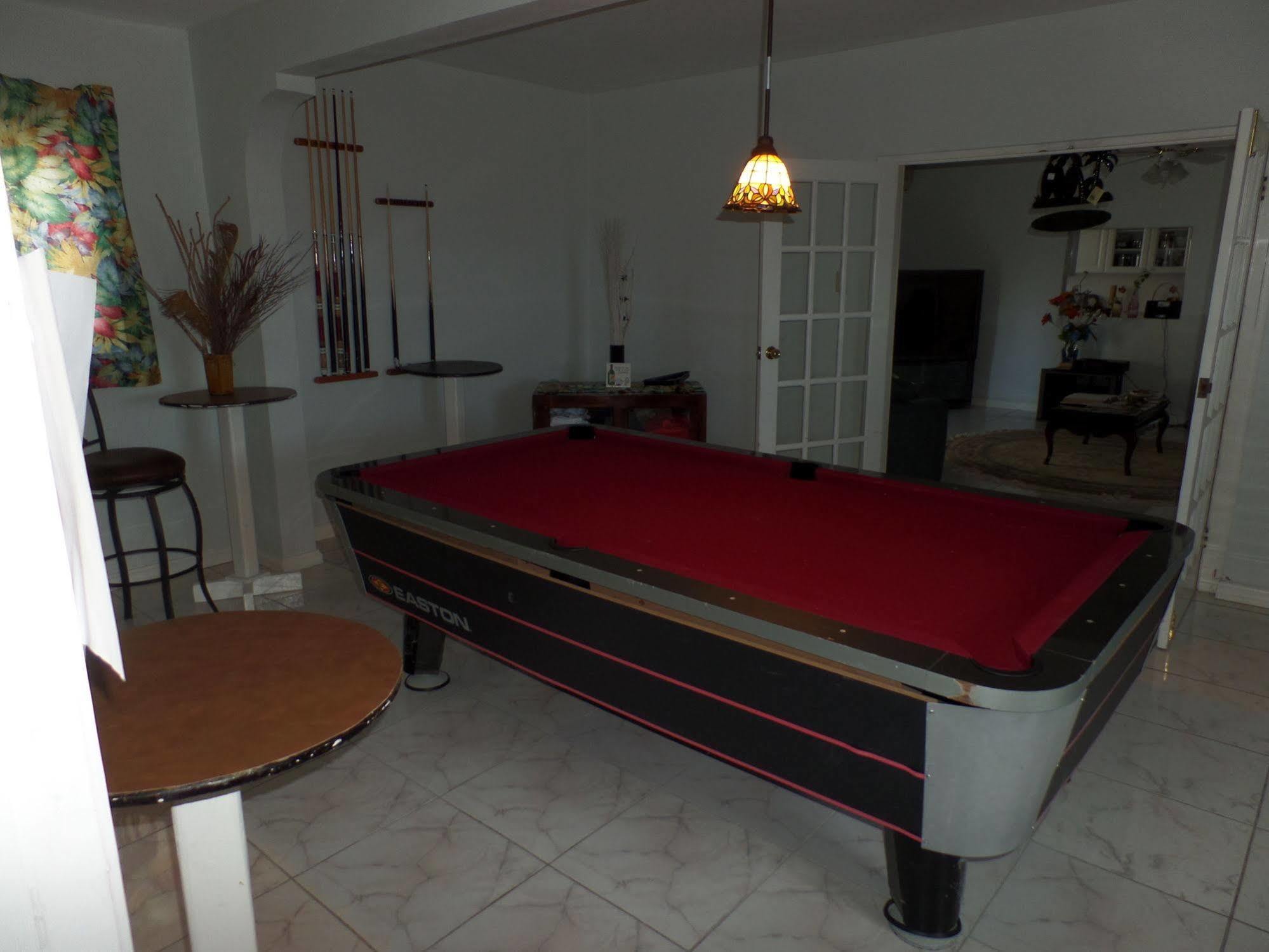 The Royal Kensington Villa Montego Bay Exteriör bild